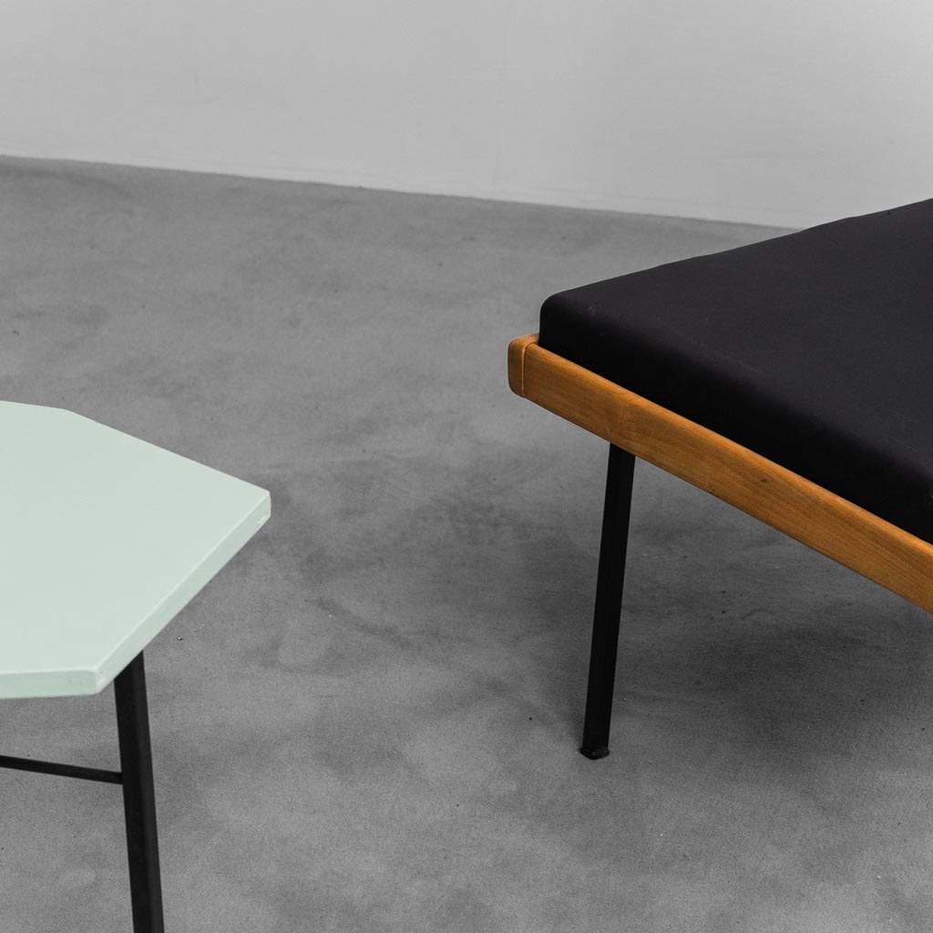 Set due poltrone tavolino legno metallo anni '60 vintage modernariato