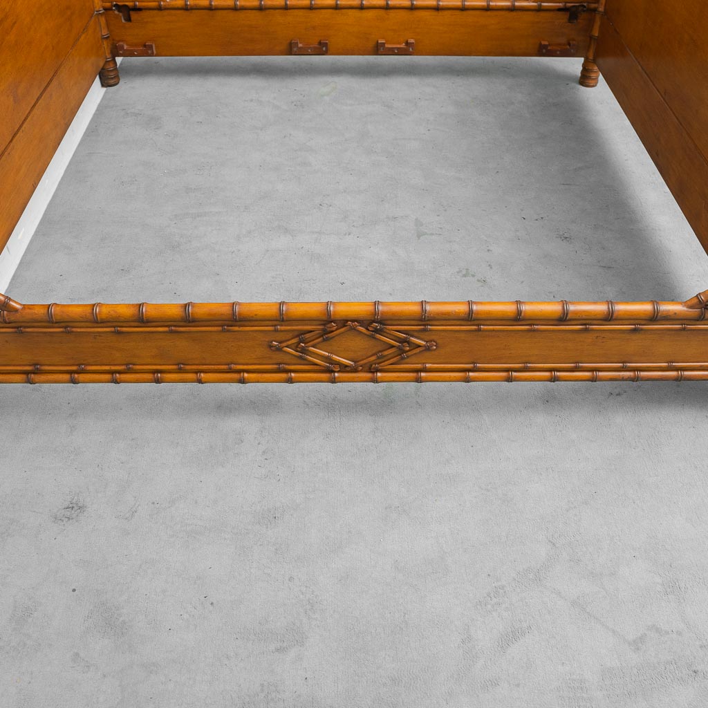 Letto matrimoniale vintage in legno stile bamboo – struttura letto design italiano anni ’40