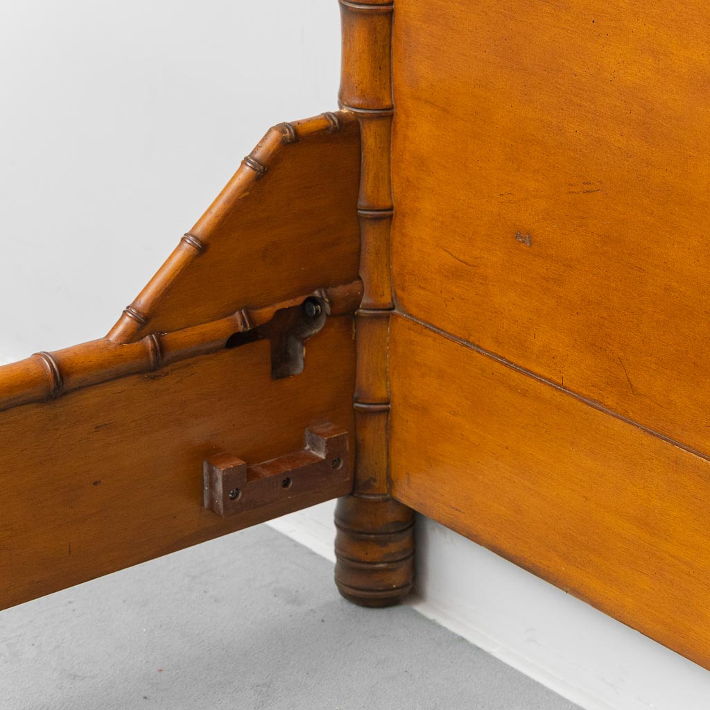 Letto matrimoniale vintage in legno stile bamboo – struttura letto design italiano anni ’40