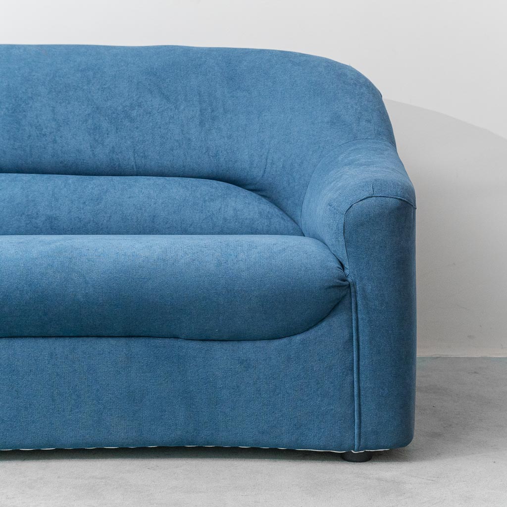 Divano 4 moduli blu anni ’70 – design italiano vintage modernariato