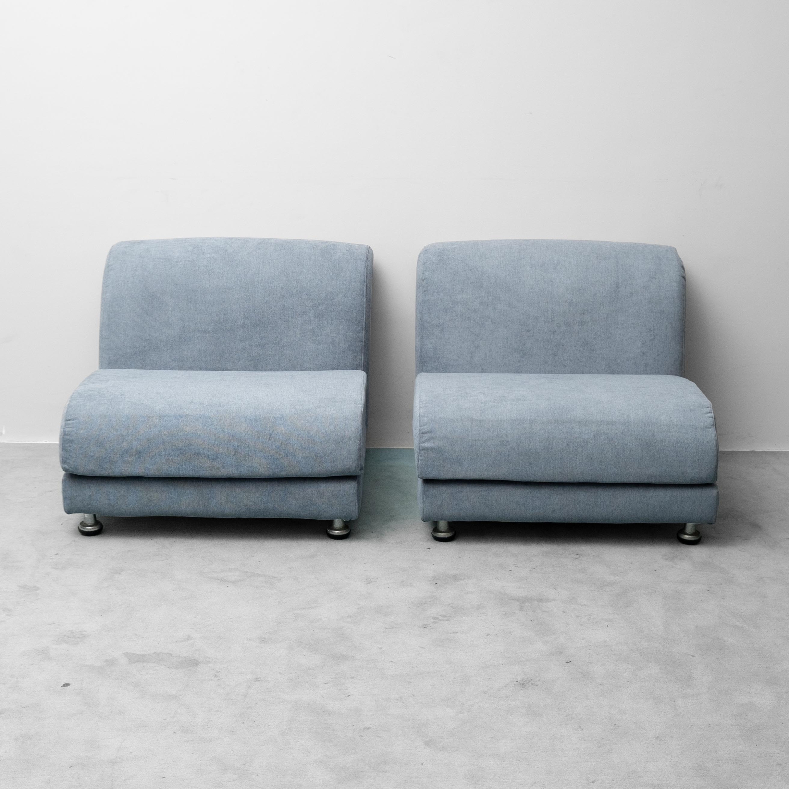 Divano Modulare Vintage 2 Posti in Tessuto Azzurro Anni ’70 modernariato