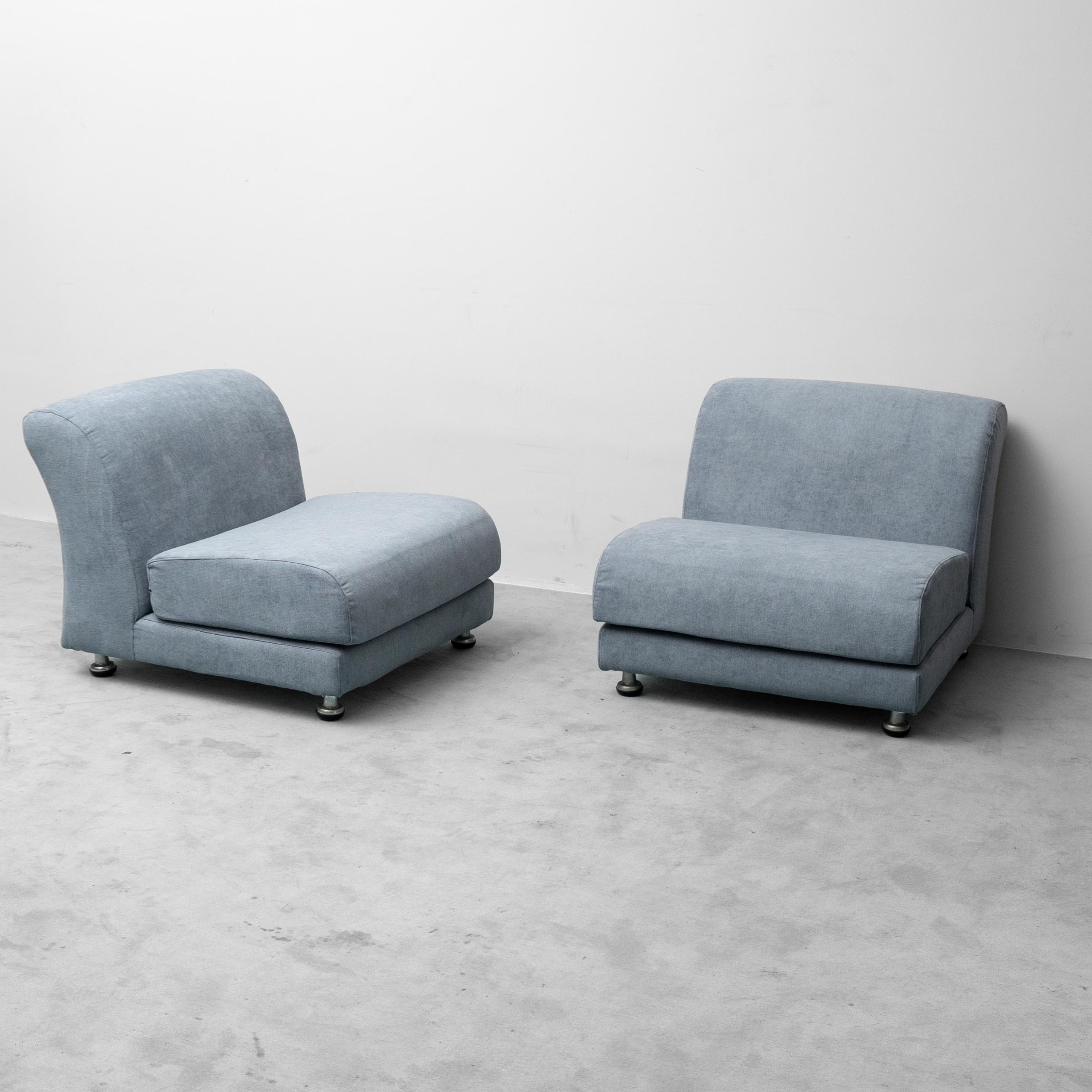 Divano Modulare Vintage 2 Posti in Tessuto Azzurro Anni ’70 modernariato