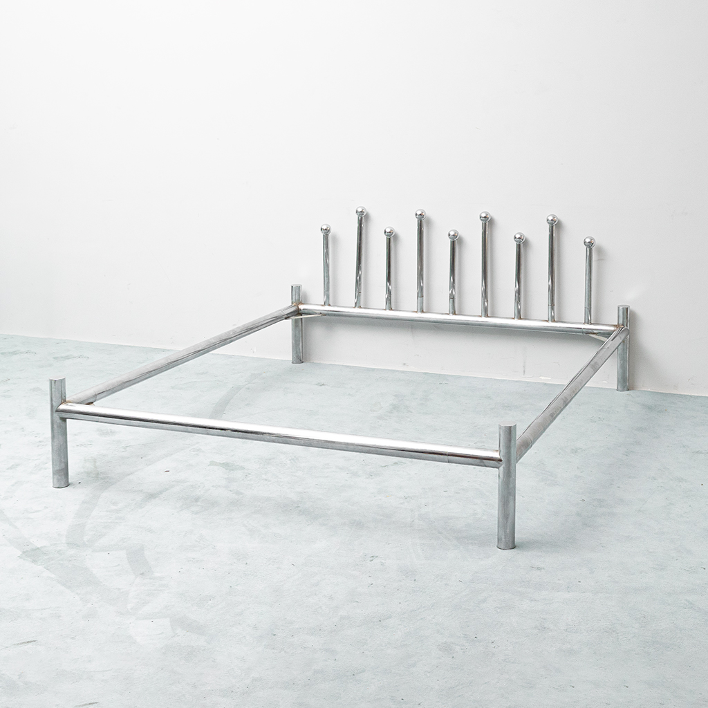 Letto Matrimoniale stile Frigerio Vintage in Acciaio Cromato Anni '70 Modernariato
