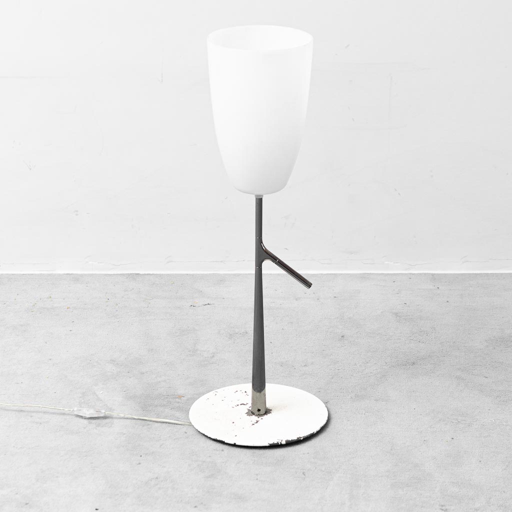 Lampada da terra Birdie Grande Foscarini – Design contemporaneo Made in Italy