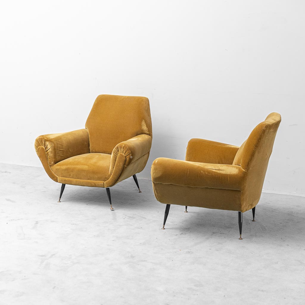 Coppia di poltrone vintage in velluto stile Gigi Radice – Design Italiano anni '50