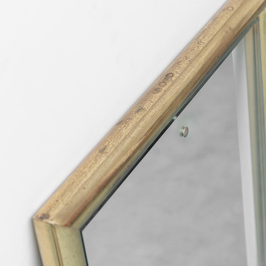 Specchio vintage con cornice in ottone e inserto in vetro trasparente – Design italiano anni '70
