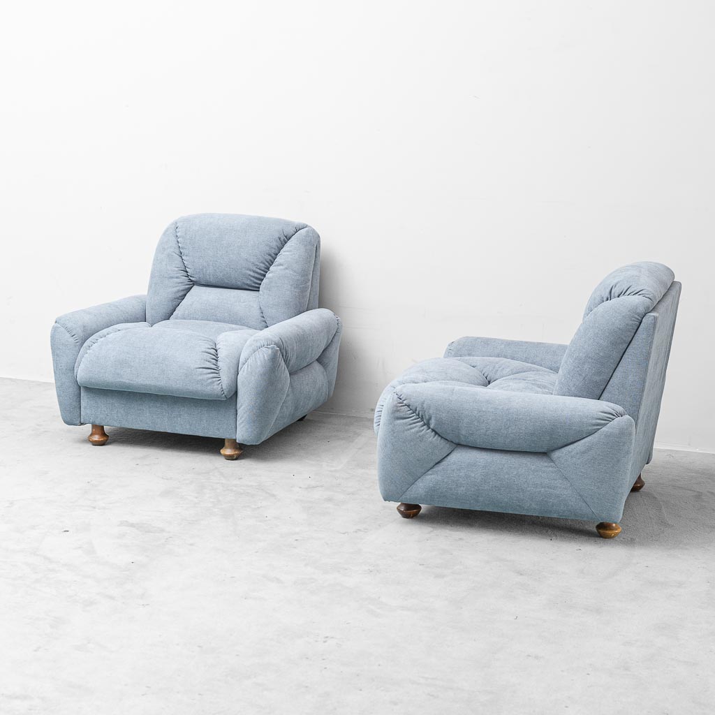 Coppia di poltrone vintage italiane in tessuto azzurro – Design anni '50
