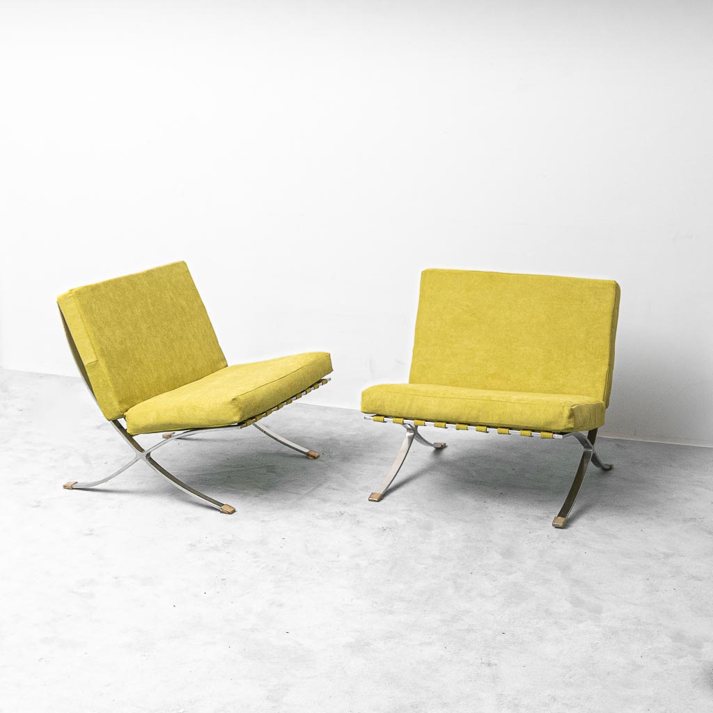 Coppia di poltrone lounge vintage in metallo cromato e tessuto verde – Anni ’60