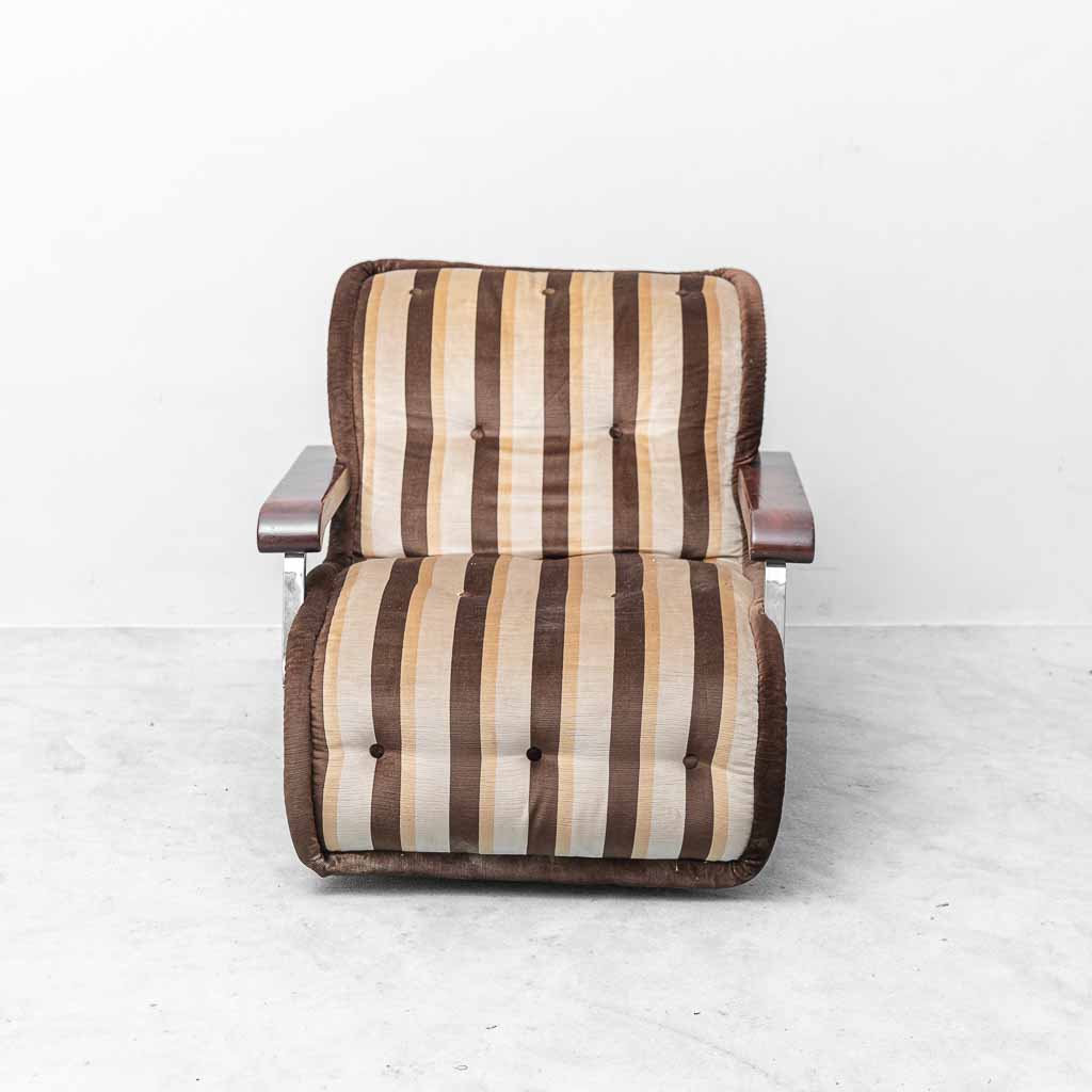 Poltrona Vintage Modello Malga in Tessuto a Righe – Design Anni ’70