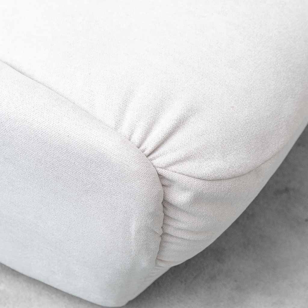 Coppia di Poltrone Lounge Vintage in Cotone Bianco – Design Anni ’70