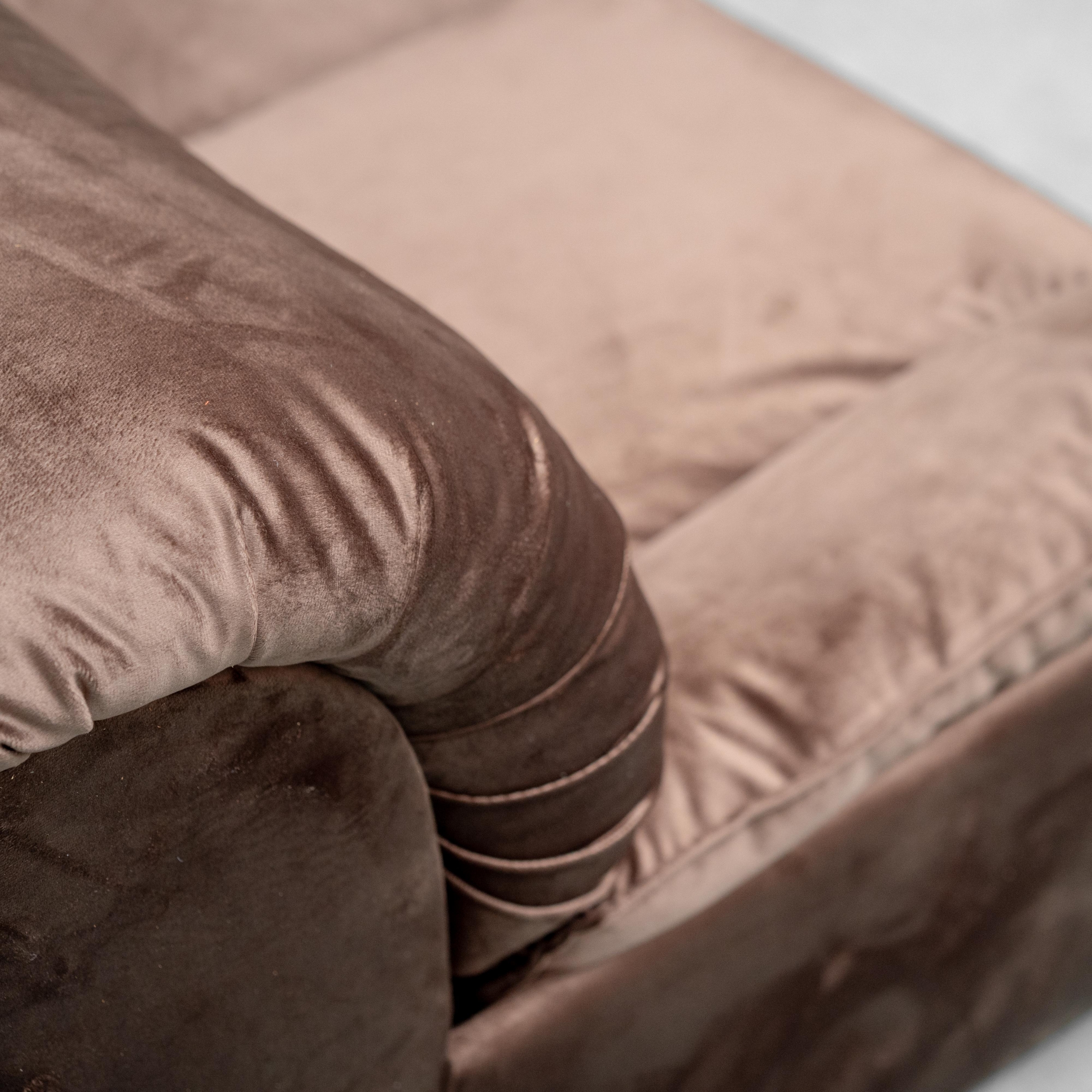 Coppia di Poltrone Lounge Vintage in Velluto Marrone – Anni ’70