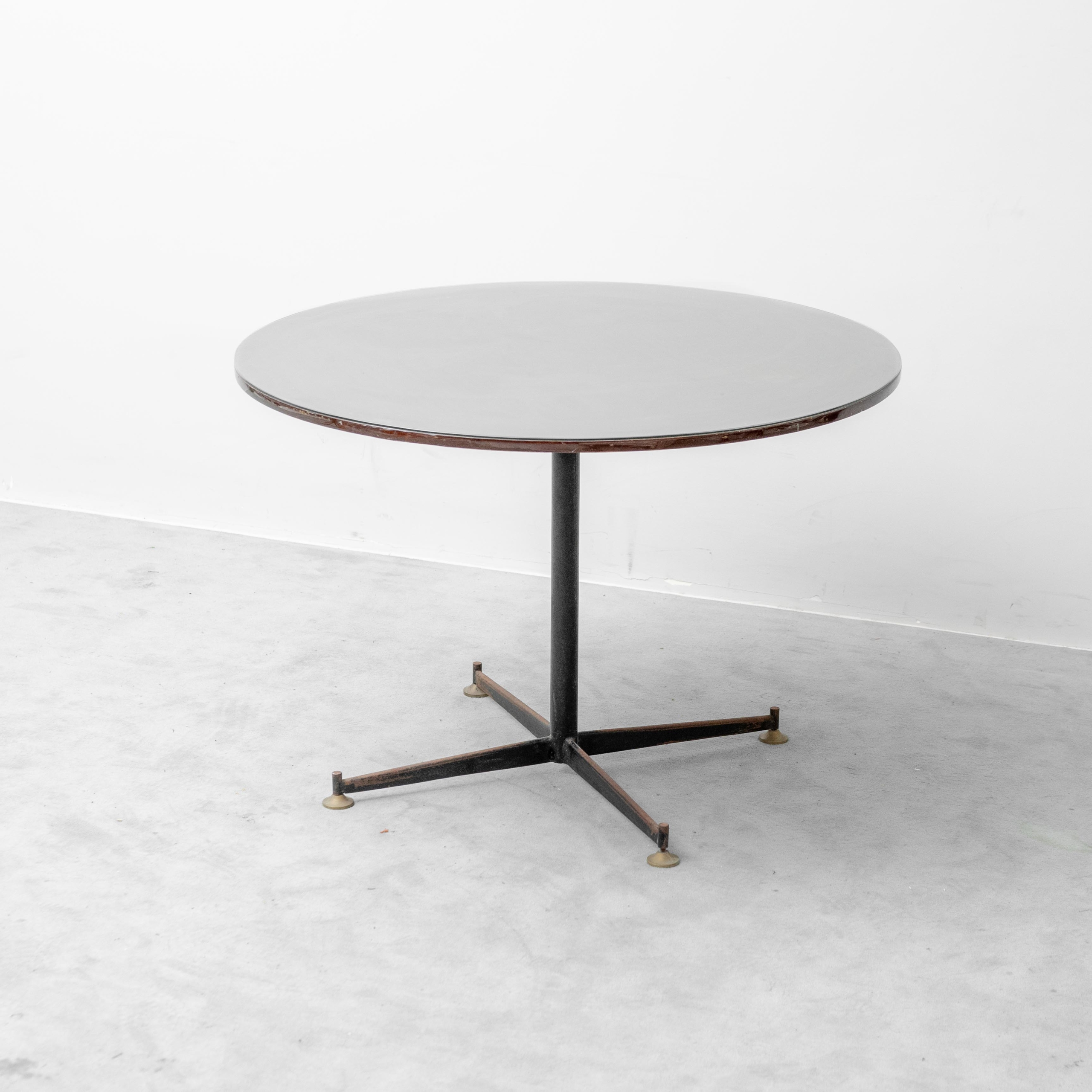 Tavolo Rotondo Vintage in Legno e Vetro con Base in Metallo Anni ’70 Modernariato