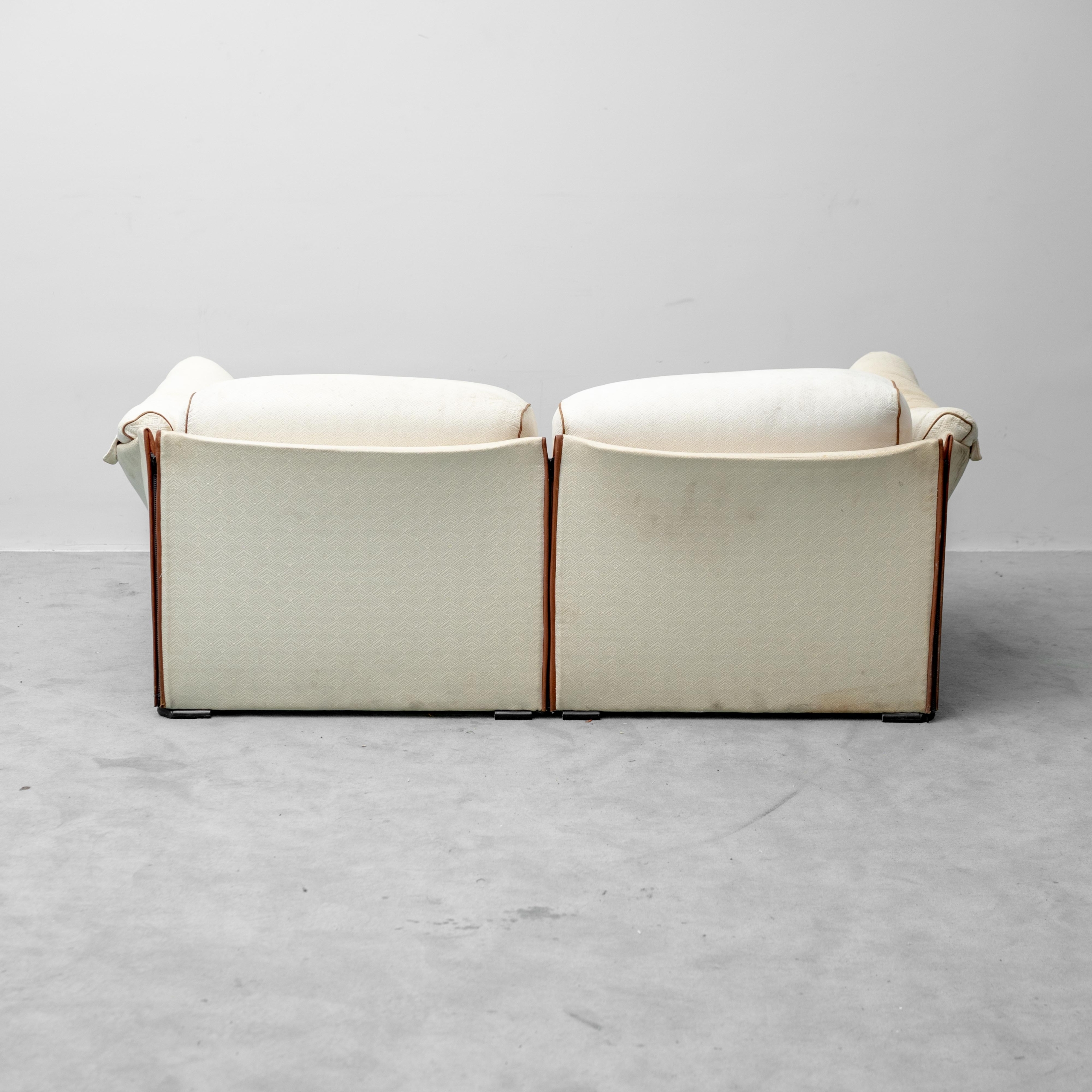 Divano Vintage 2 Posti in Tessuto beige e marrone anni '70 modernariato