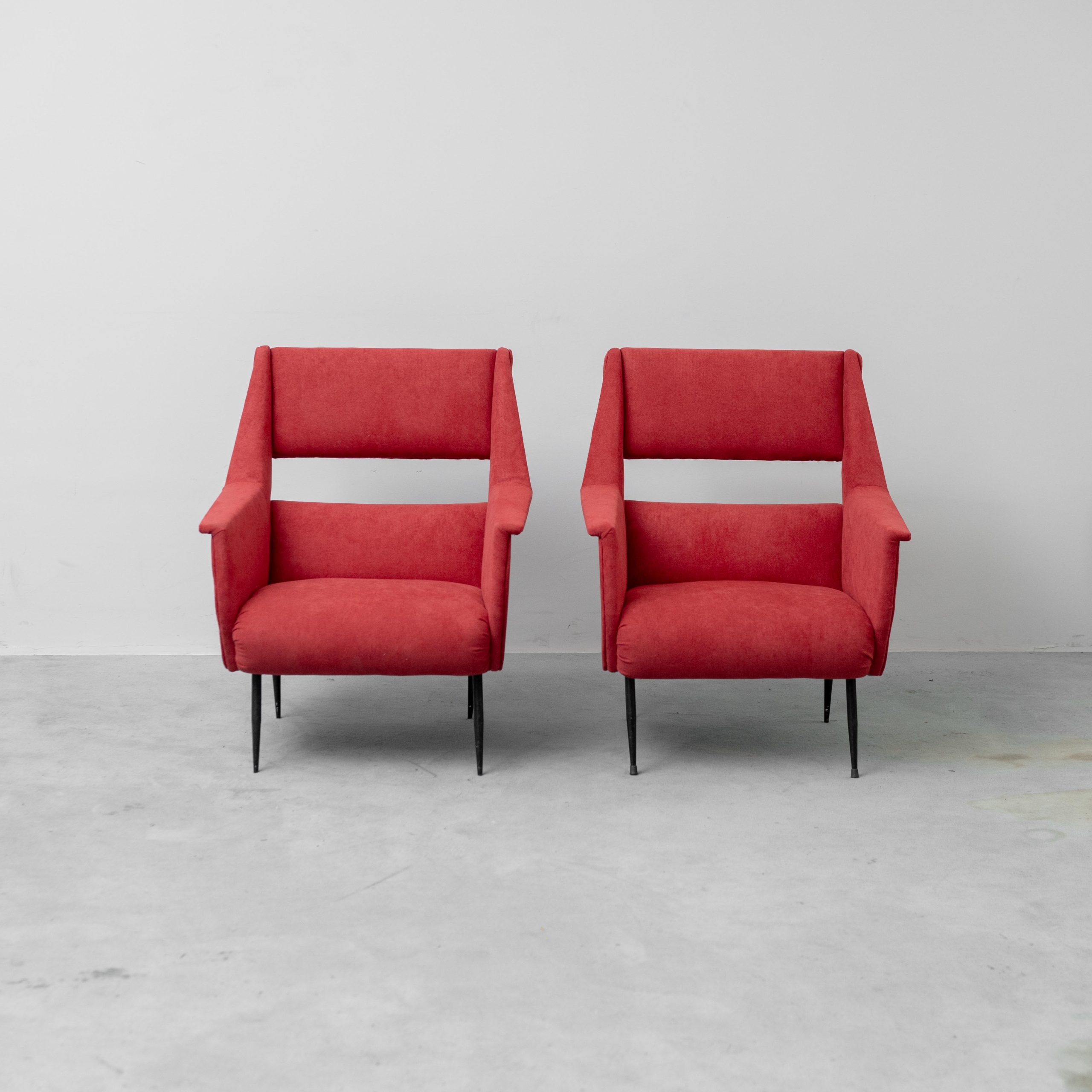 Coppia di Poltrone Vintage Rosse con Braccioli – Anni ’60/’70