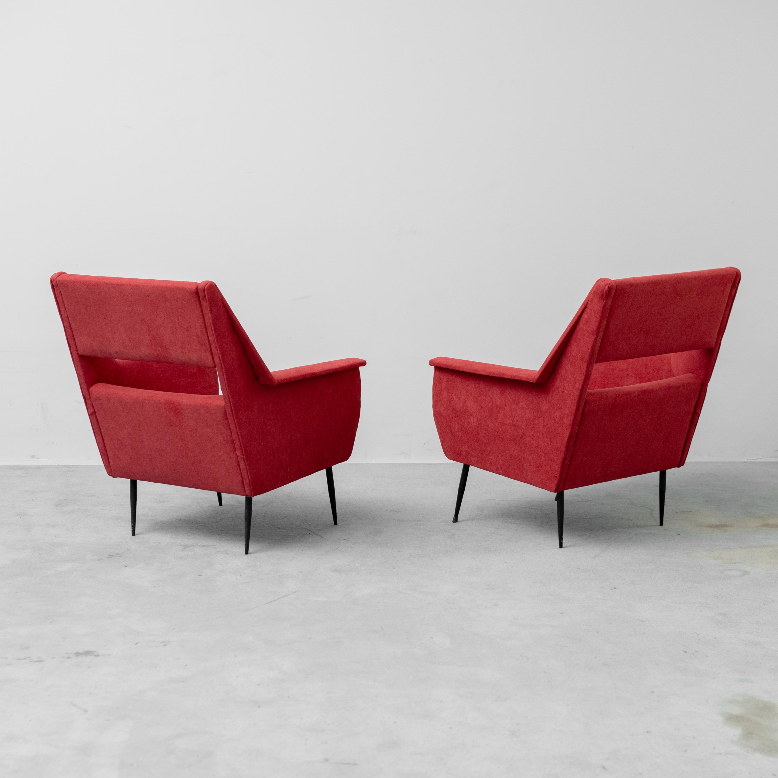 Coppia di Poltrone Vintage Rosse con Braccioli – Anni ’60/’70