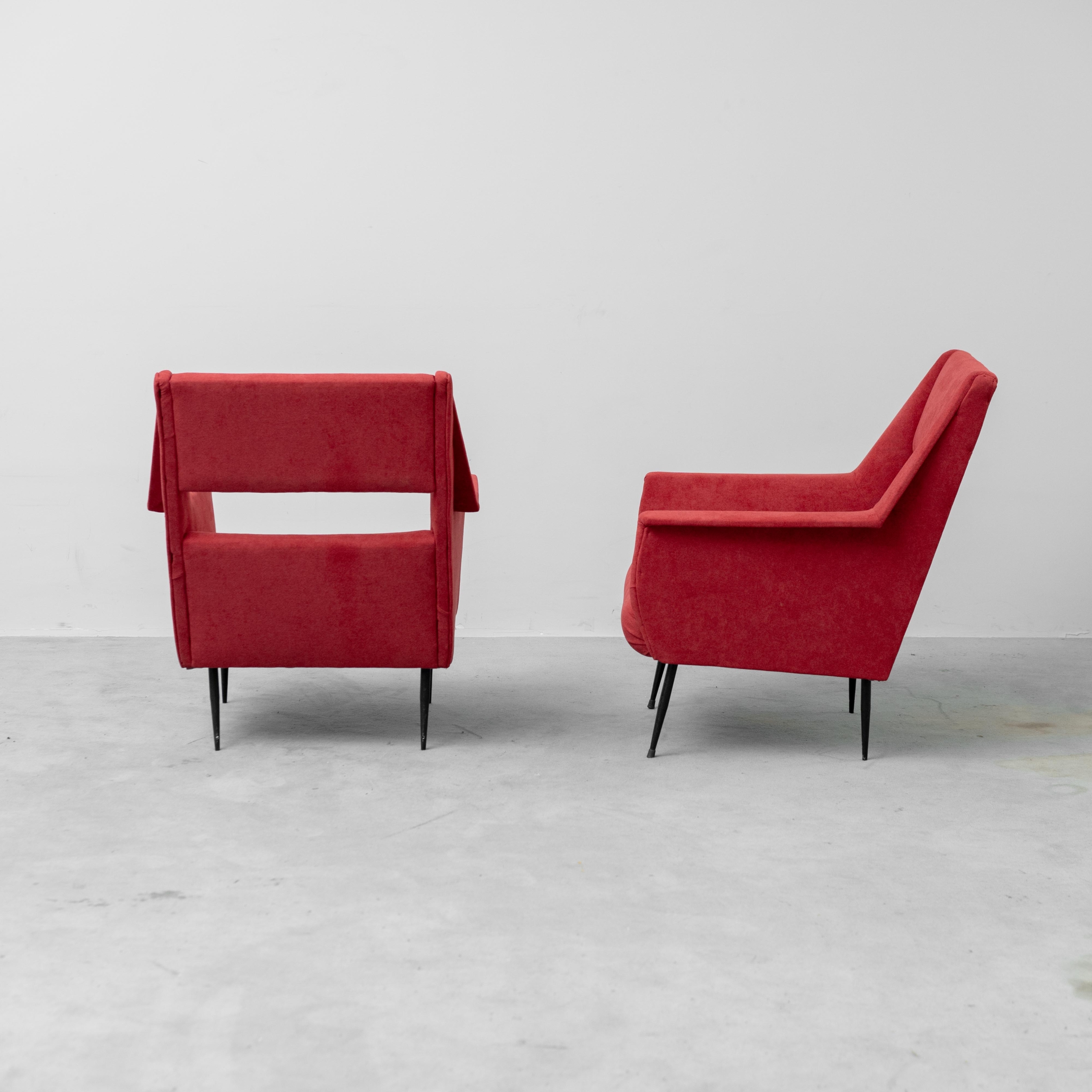 Coppia di Poltrone Vintage Rosse con Braccioli – Anni ’60/’70