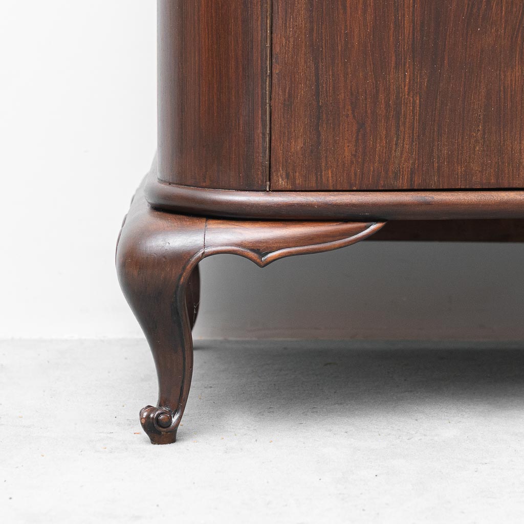 Credenza Vintage Restaurata in Legno con Ante e Cassetti anni '50