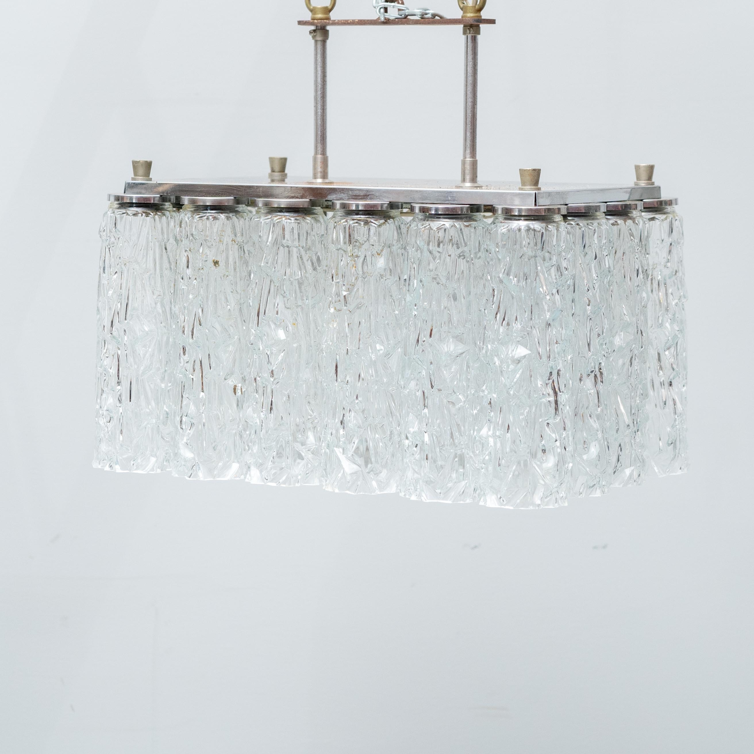 Lampadario 2 Luci Vintage Anni ’70 in Vetro Lavorato Metallo Modernariato