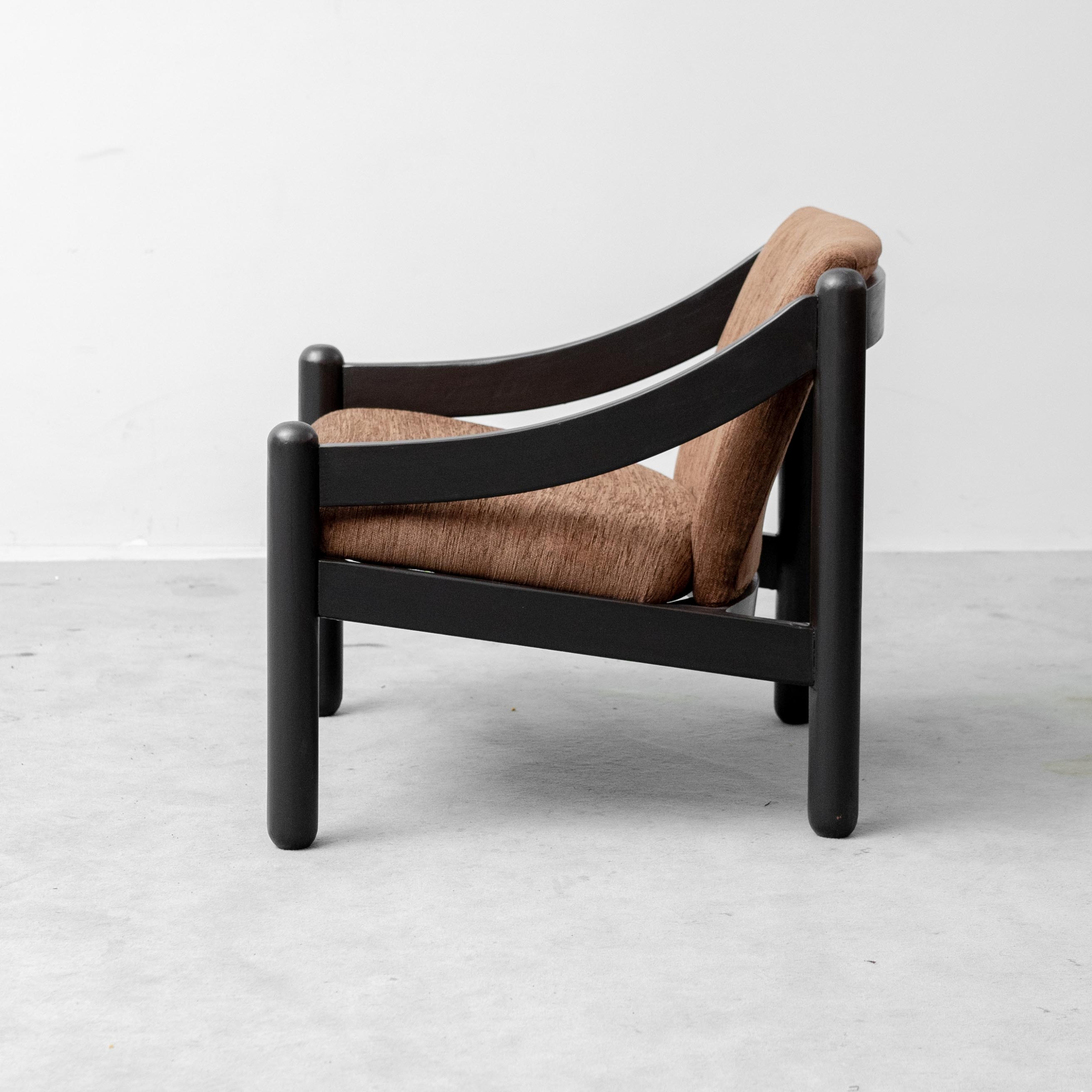 Coppia di poltrone vintage struttura in legno velluto a costine Anni ’70 modernariato